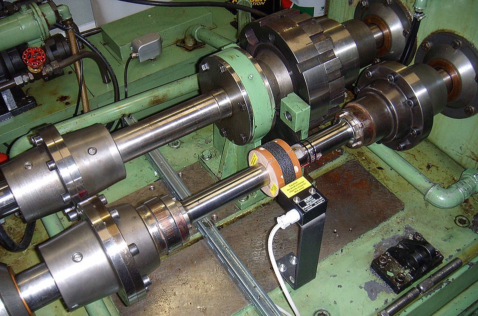 Measurement of torque on the gearbox test bench